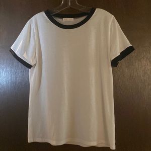women’s small romwe white t-shirt
